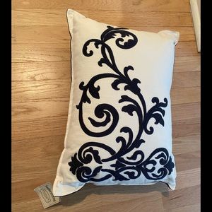 Southern living pillow